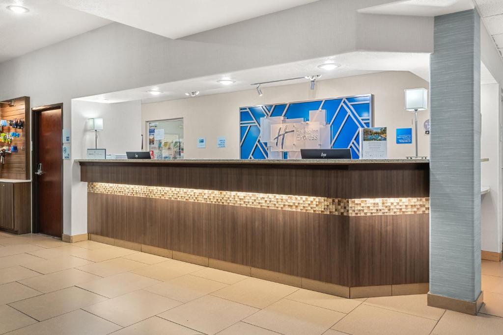 Vstupní hala nebo recepce v ubytování Holiday Inn Express Wenatchee by IHG