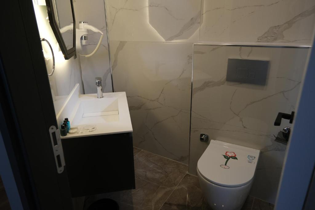 The Pearl Airport Hotel - 19