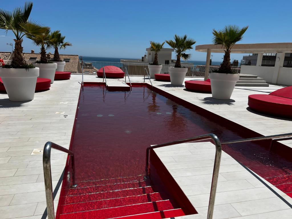 Zdjęcie z galerii obiektu The wave collection sea view 2 bedrooms w Maladze