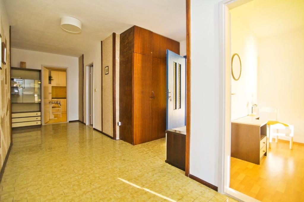 Fotografia z galérie ubytovania Seaside secluded apartments Cove Tvrdni Dolac, Hvar - 4008 v destinácii Gdinj
