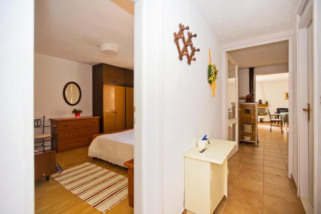 Posteľ alebo postele v izbe v ubytovaní Seaside secluded apartments Cove Tvrdni Dolac, Hvar - 4008