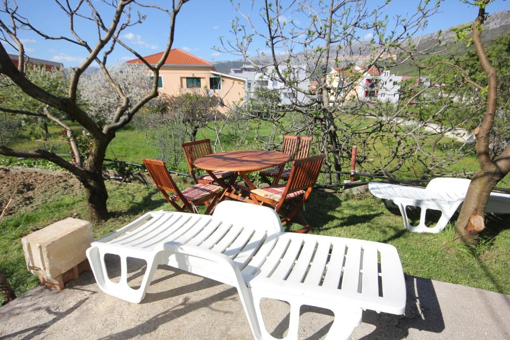 Apartments by the sea Podstrana, Split - 2087