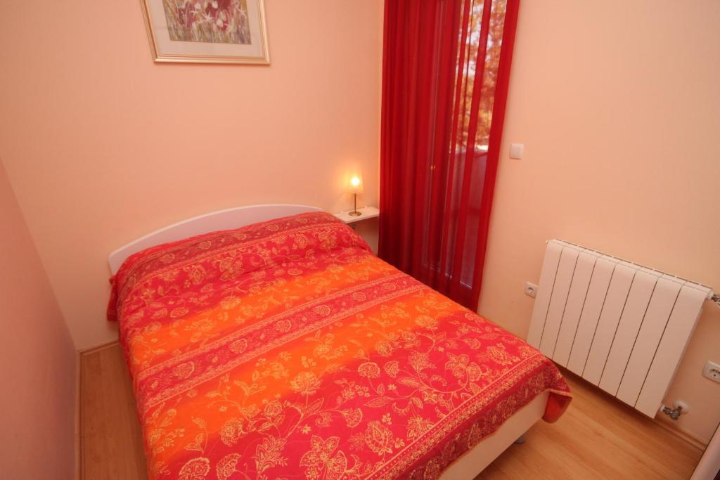 Fotografia z galérie ubytovania Family friendly apartments with a swimming pool Manjadvorci, Marcana - 2209 v destinácii Barban