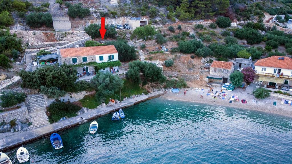 Vedere de sus a Seaside secluded apartments Cove Torac, Hvar - 4044