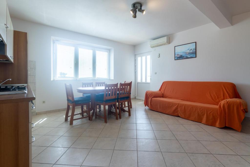 Posedenie v ubytovaní Apartments with a parking space Sveta Nedilja, Hvar - 4049