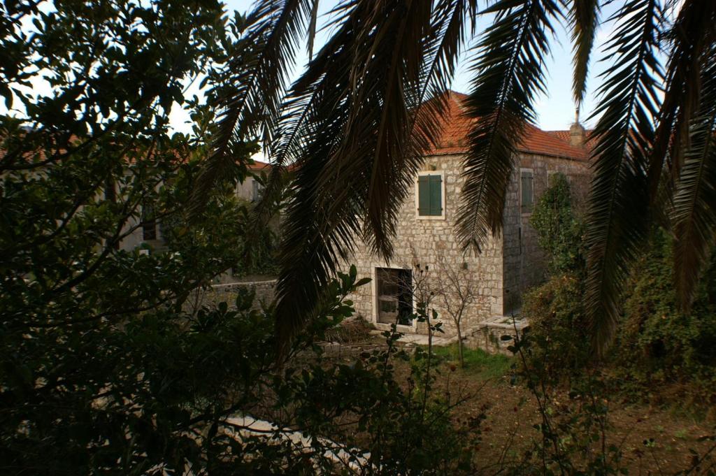 Fotografie z fotogalerie ubytování Rooms by the sea Jelsa, Hvar - 4041 v destinaci Jelsa