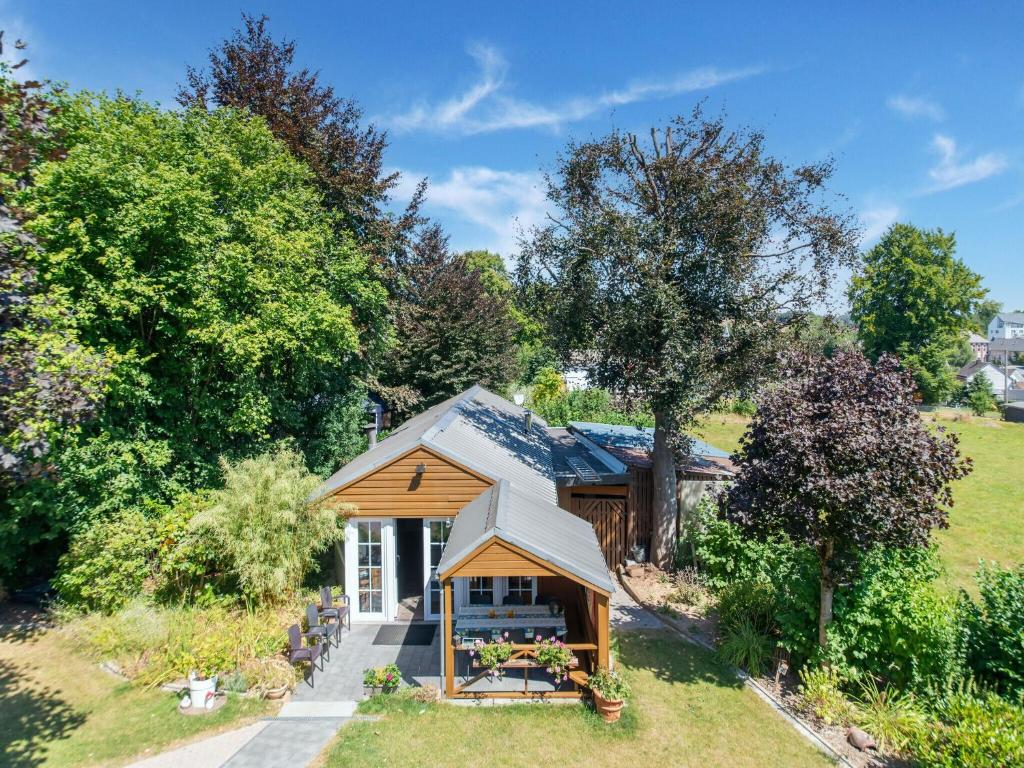 Zahrada ubytování Chalet in Waimes near Ski Trails