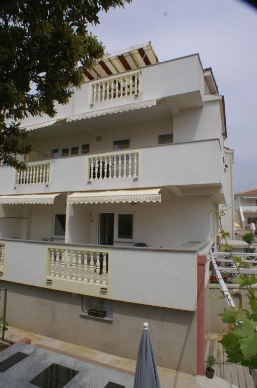 Balkón nebo terasa v ubytování Apartments by the sea Mandre, Pag - 4098