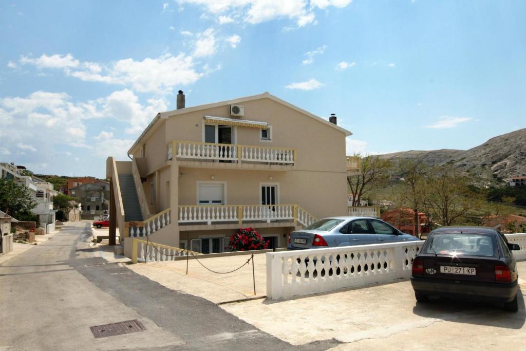 Fotografia z galérie ubytovania Apartments with a parking space Metajna, Pag - 4116 v destinácii Zubovići