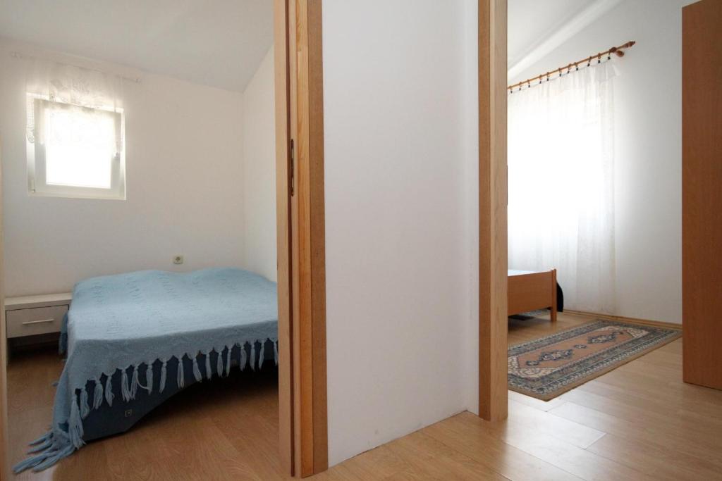 Fotografia z galérie ubytovania Apartments with a parking space Metajna, Pag - 4116 v destinácii Zubovići
