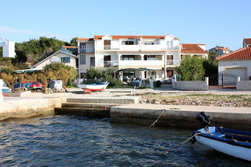 Fotografia z galérie ubytovania Apartments by the sea Brodarica, Sibenik - 4217 v Šibeniku