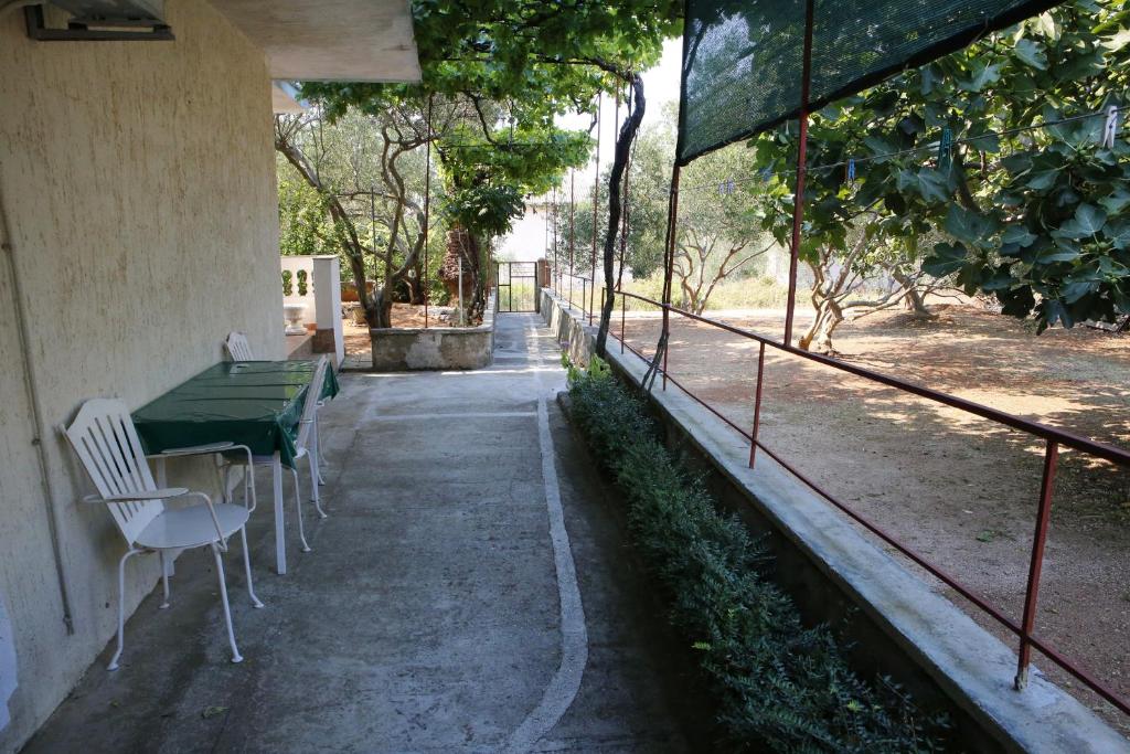 Fotografia z galérie ubytovania Holiday apartments Vrgada, Biograd - 4200 v destinácii Vrgada