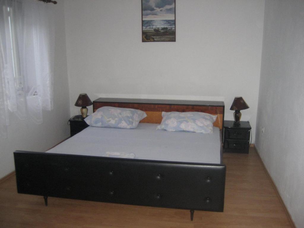 Fotografia z galérie ubytovania Seaside holiday house Pisak, Omis - 4280 v Pisaku