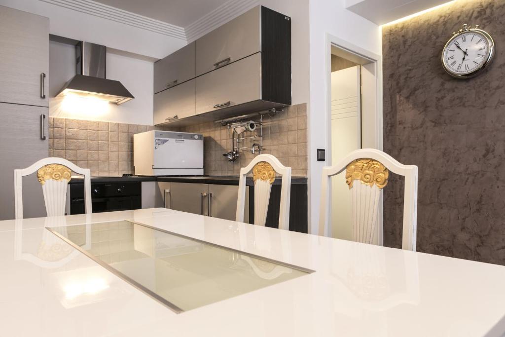 The Queen Luxury Apartments - Villa Cortina - 2ベッドルームのアパート