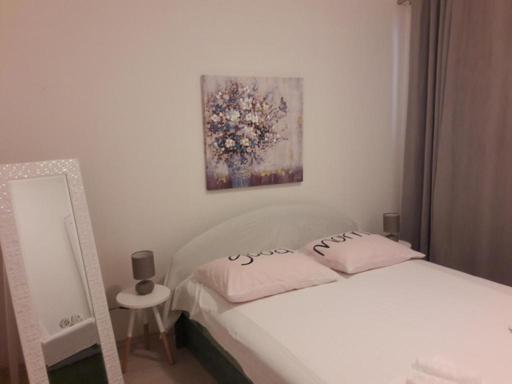 Fotografia z galérie ubytovania Apartments and rooms by the sea Sumpetar, Omis - 2099 v destinácii Jesenice