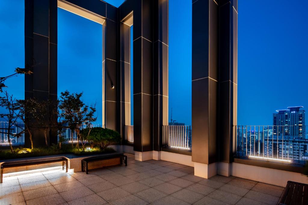 Uma varanda ou terraço em G3 Hotel Chungmuro