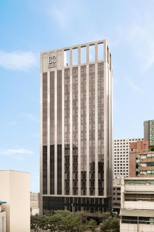 O edifício em que o hotel se localiza