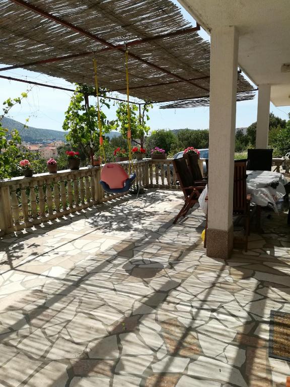 Nespecifikovaný výhled na hory nebo výhled na hory při pohledu z apartmánu