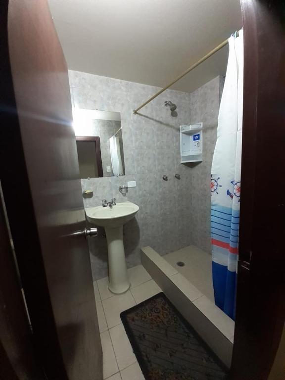 Koupelna v ubytování Hotel Central