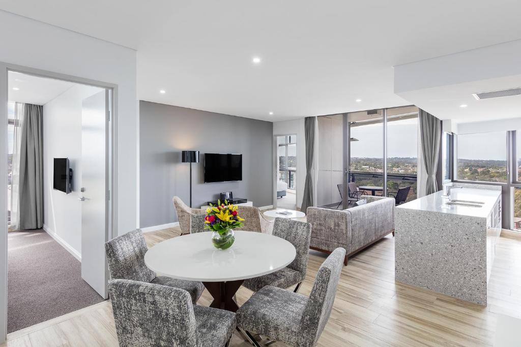 Meriton Suites Church Street, Parramatta - Resim 37