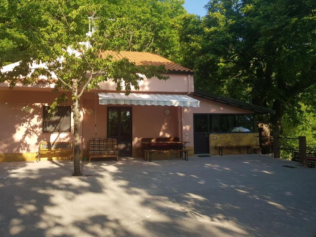La Casetta nel Bosco per Turisti - Housity