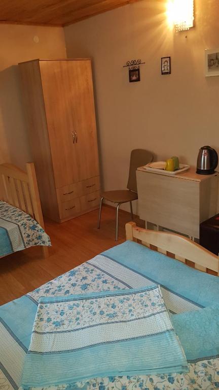 Postel nebo postele na pokoji v ubytování When in Tbilisi