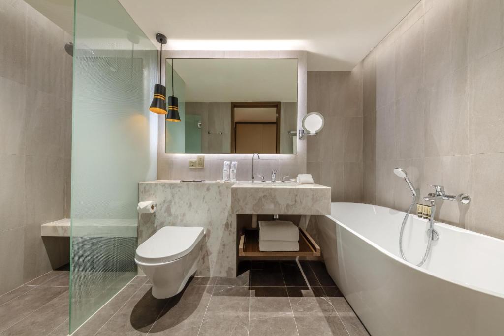 PARKROYAL on Beach Road, Singapore - Parkroyal Club Premier Double Oder Twin Room