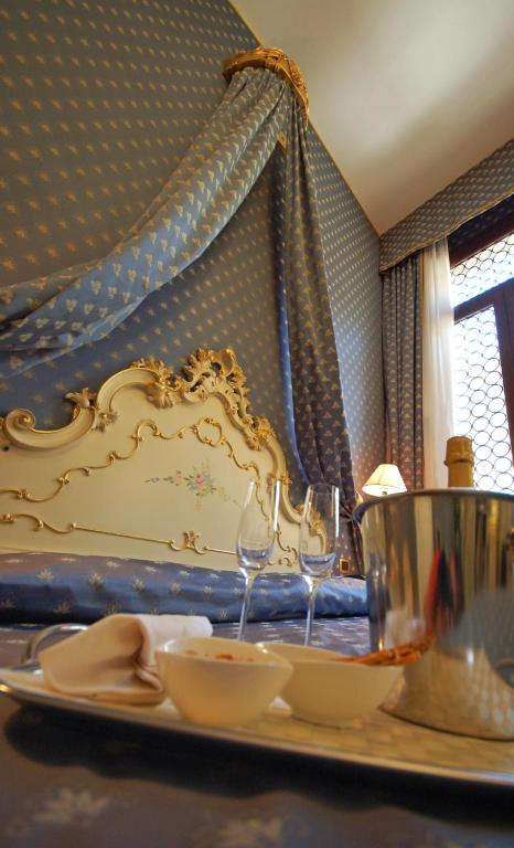 Gallery image of Hotel Torino in Venice