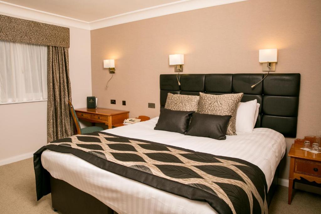 Lancaster House Hotel - 