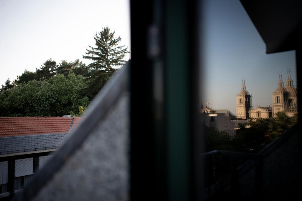 Fotografie z fotogalerie ubytování Fabulos Ático con vistas al Monasterio v destinaci San Lorenzo de El Escorial