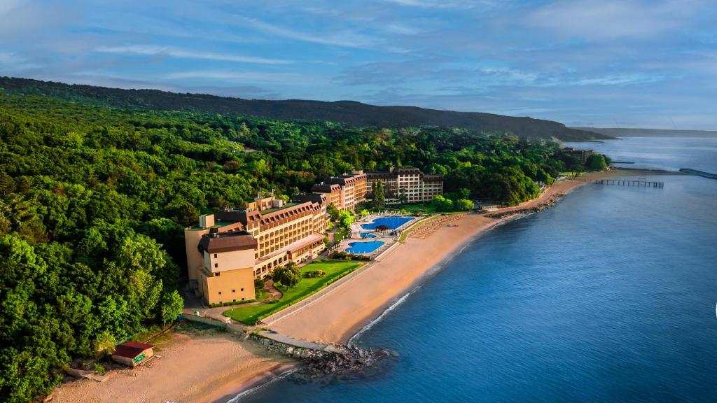 Letecký snímek ubytování Riviera Beach Hotel & SPA, Riviera Holiday Club - All Inclusive & Private Beach