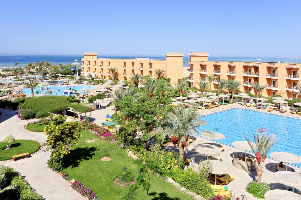 Πισίνα στο ή κοντά στο Three Corners Sunny Beach Resort