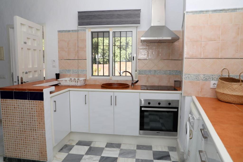 Kuchnia lub aneks kuchenny w obiekcie Casa La Herradura 1