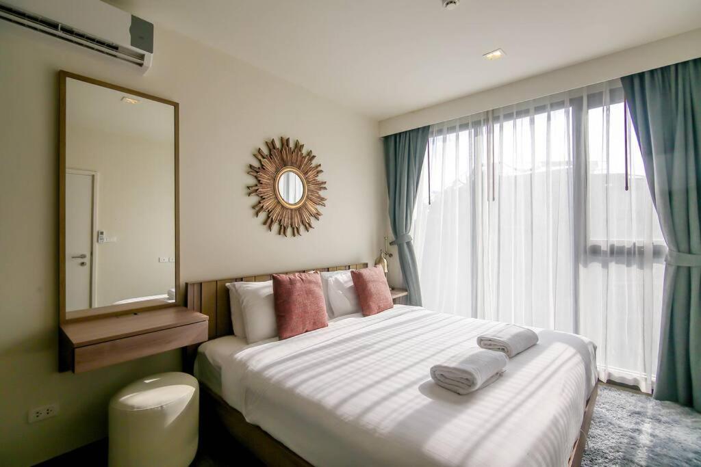 The Deck patong Luxury Apartments The Deck patong - Two-Bedroom Suite