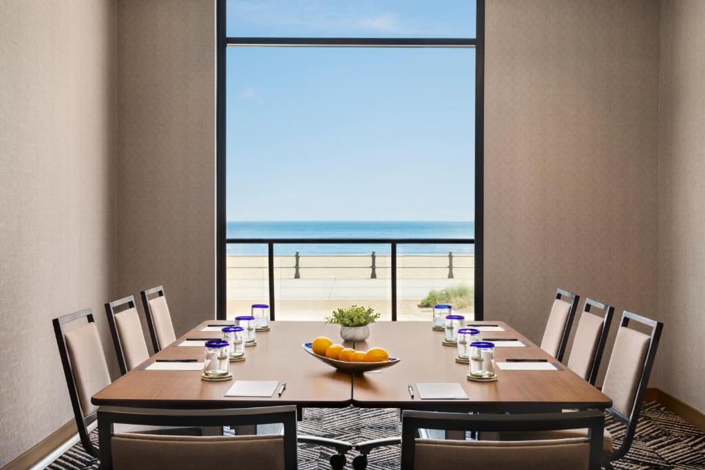 Hyatt Place Virginia Beach Oceanfront photo