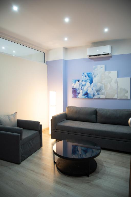 Posedenie v ubytovaní Modern Apartment Downtown Athens