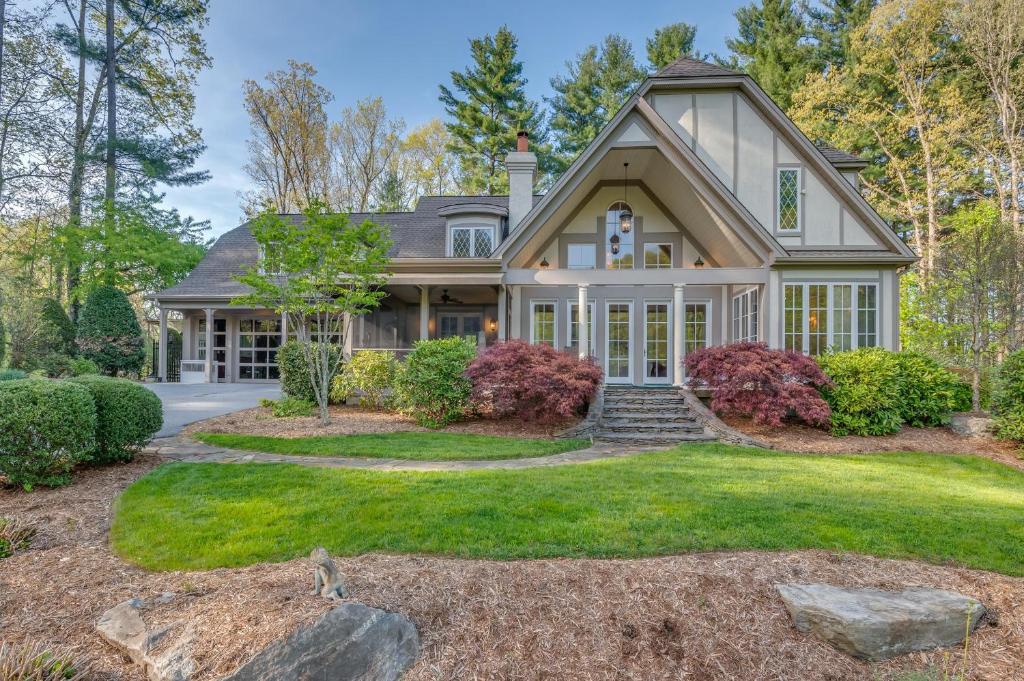 Kinloch Place, Hendersonville (updated prices 2024)