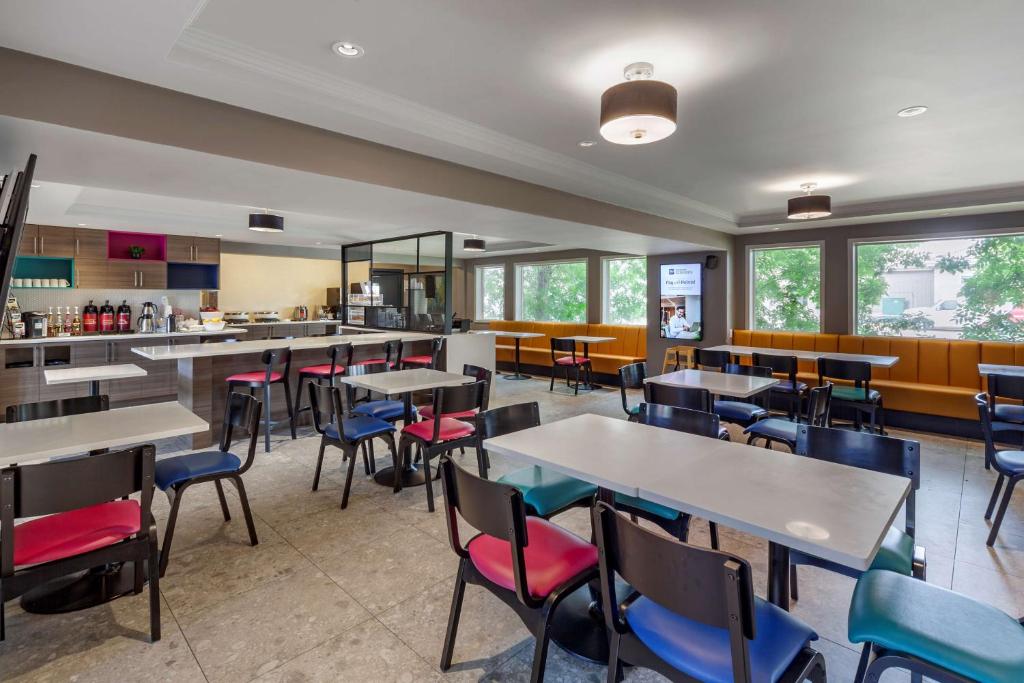 Restaurace v ubytování Best Western Plus West Edmonton