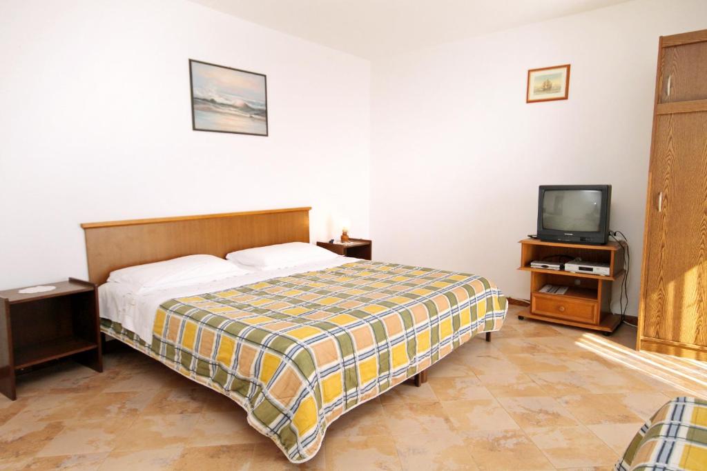 Fotografia z galérie ubytovania Apartments by the sea Kozino, Zadar - 5750 v destinácii Petrcane