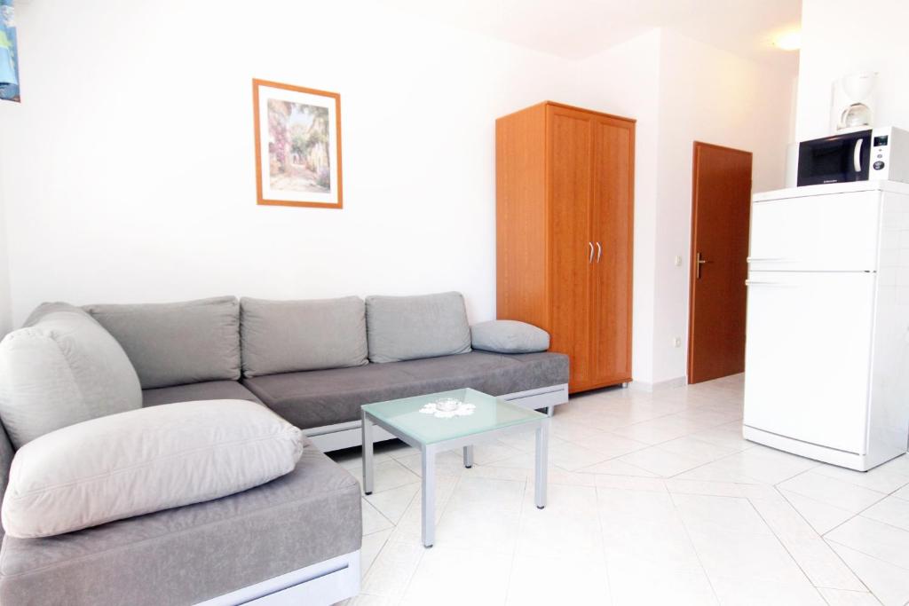 Fotografia z galérie ubytovania Apartments by the sea Kozino, Zadar - 5750 v destinácii Petrcane