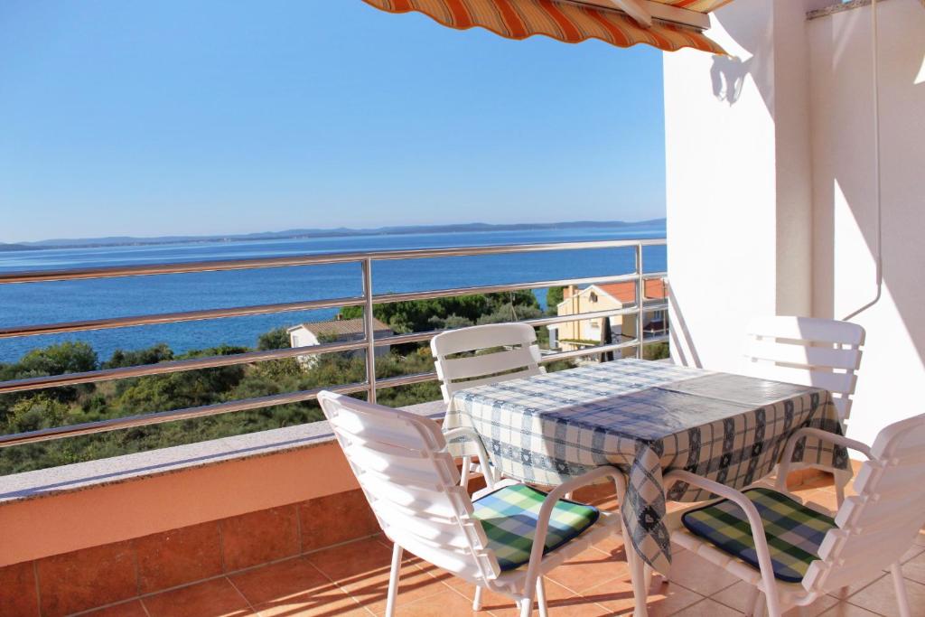 Fotografia z galérie ubytovania Apartments by the sea Kozino, Zadar - 5750 v destinácii Petrcane