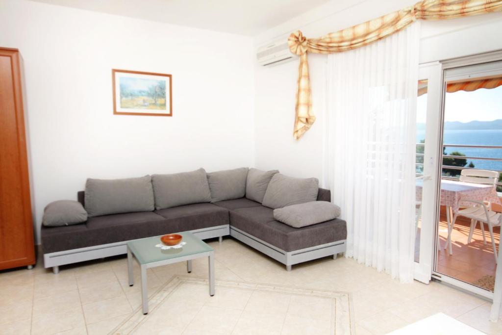 Fotografia z galérie ubytovania Apartments by the sea Kozino, Zadar - 5750 v destinácii Petrcane