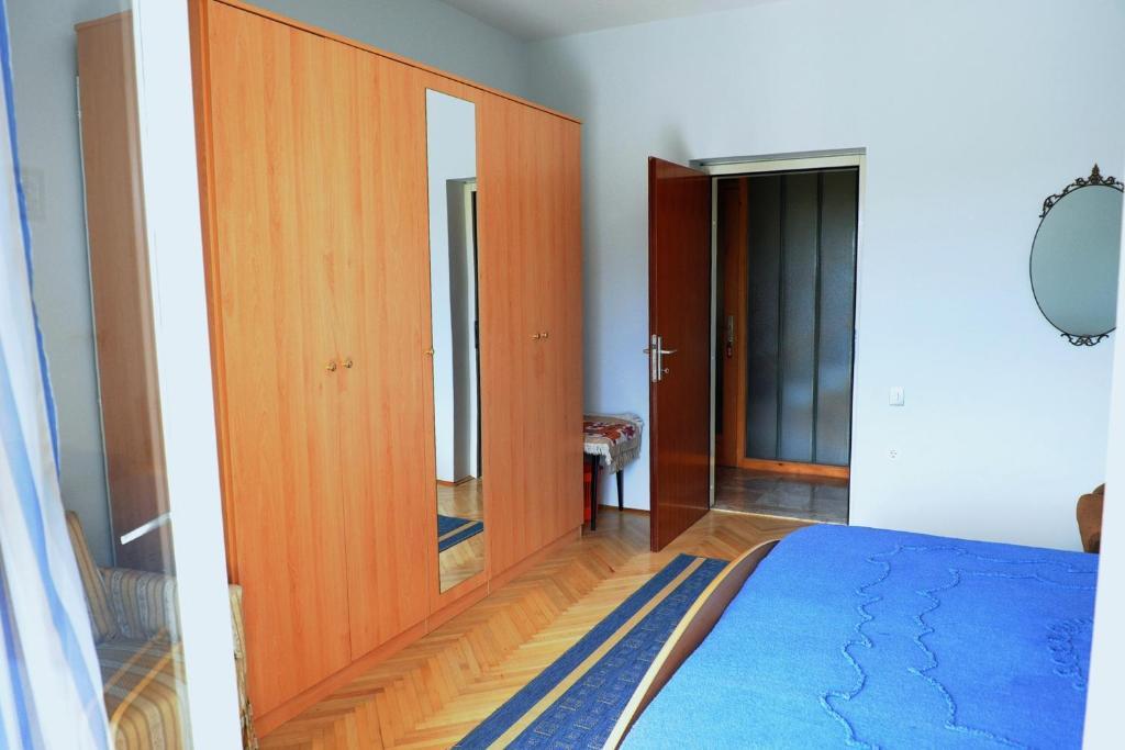Postel nebo postele na pokoji v ubytování Apartment Zadar - Diklo 5880e