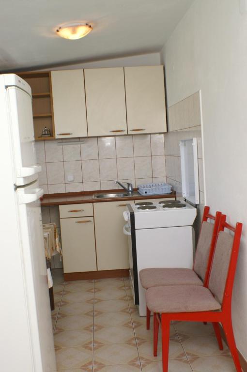 Fotografia z galérie ubytovania Apartments by the sea Sreser, Peljesac - 4551 v destinácii Janjina