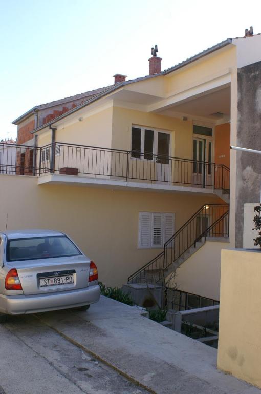 Budova, v ktorej sa apartmán nachádza