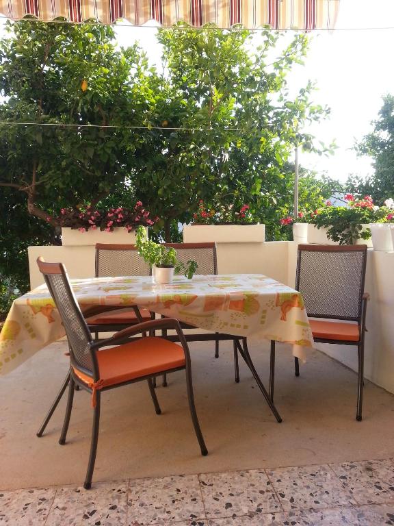 Fotografia z galérie ubytovania Apartment Podgora 4332a v Podgore