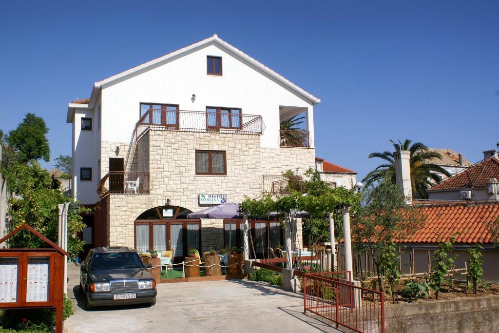 Budova, kde se apartmán nachází