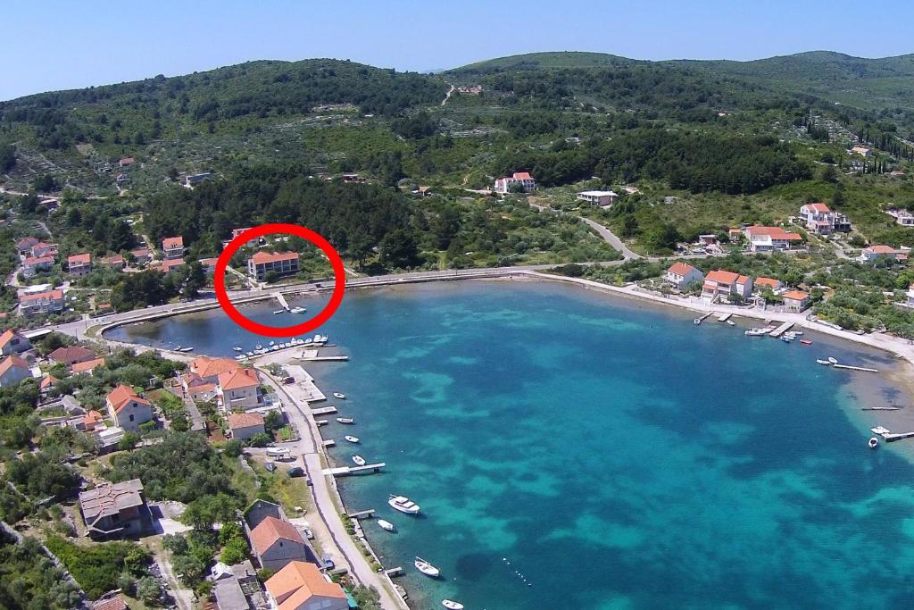 Fotografie z fotogalerie ubytování Apartments by the sea Lumbarda, Korcula - 4491 v destinaci Lumbarda