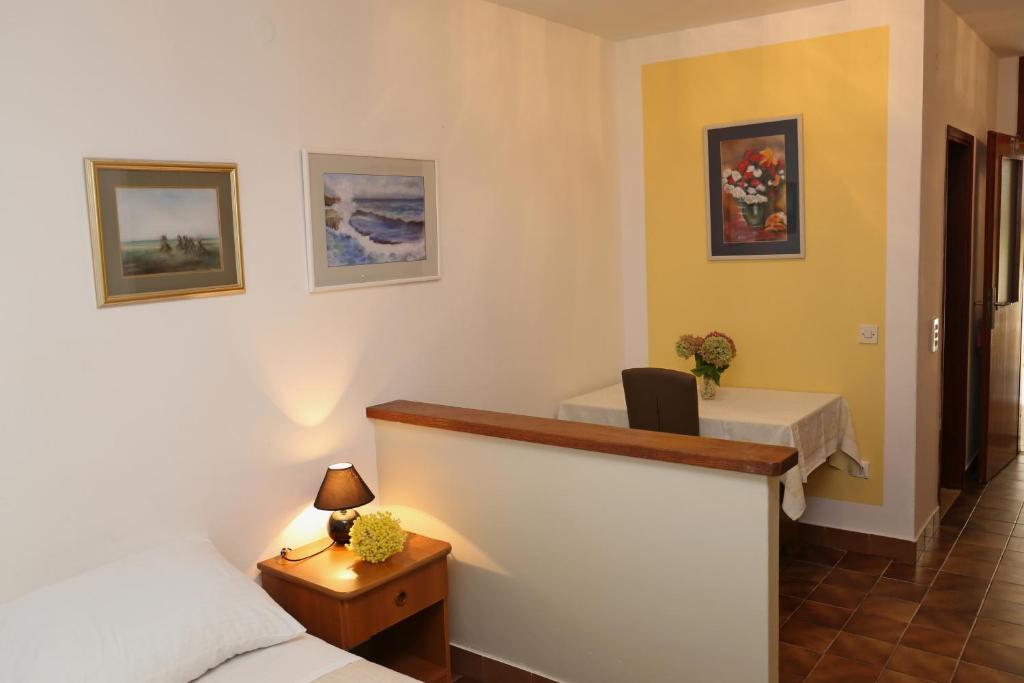Fotografie z fotogalerie ubytování Apartments by the sea Lumbarda, Korcula - 4446 v destinaci Lumbarda