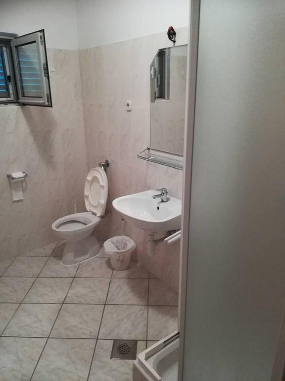 Łazienka w obiekcie Apartment Grscica 4487a